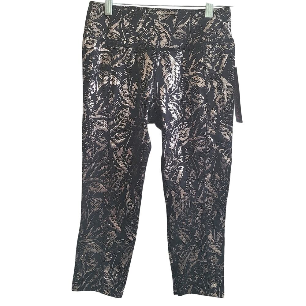 Betsey Johnson Black And Silver Foil Print Capri Leggings NWT Small